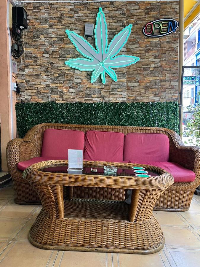 Cozy Place Patong Bagian luar foto
