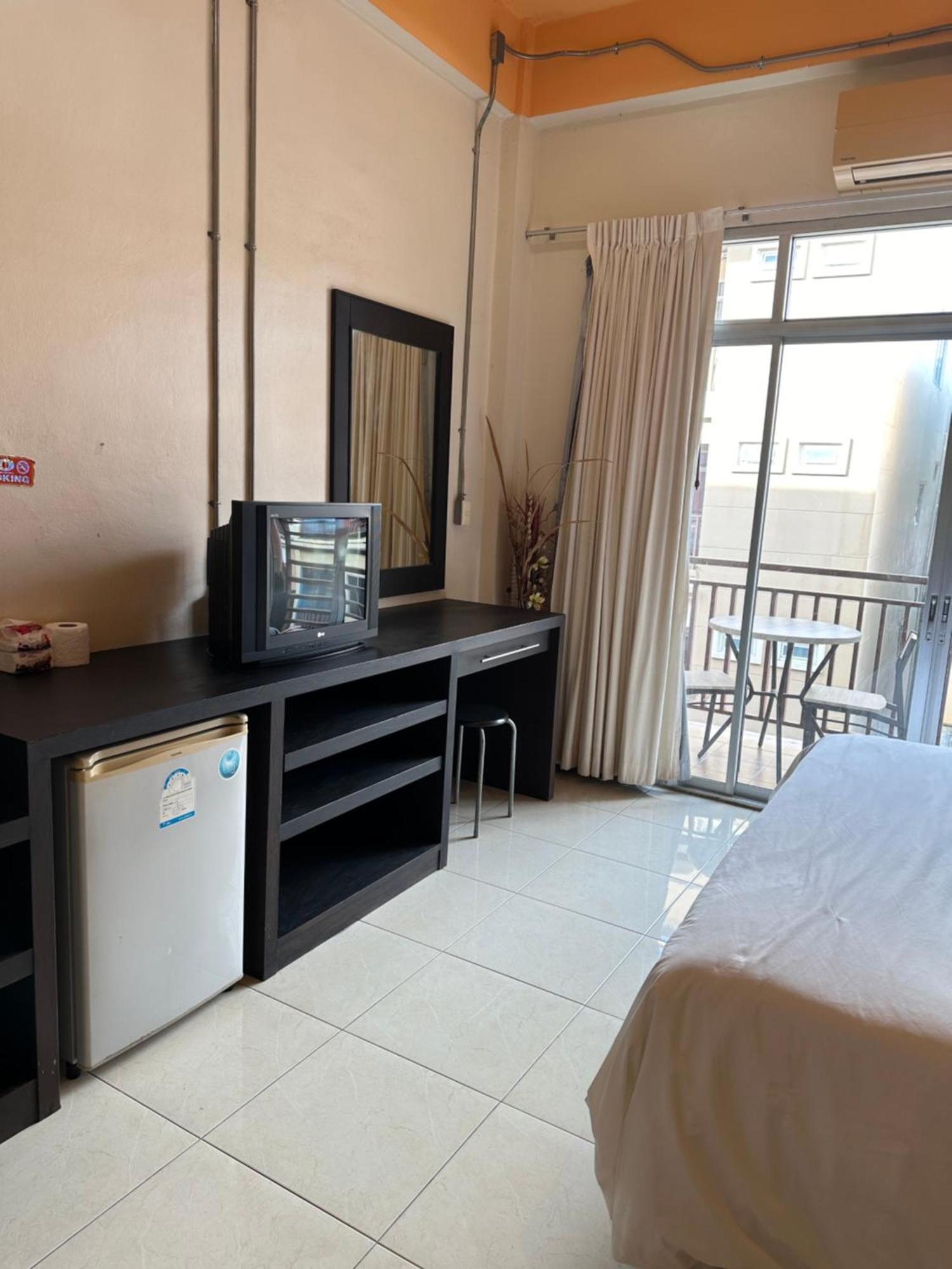 Cozy Place Patong Bagian luar foto