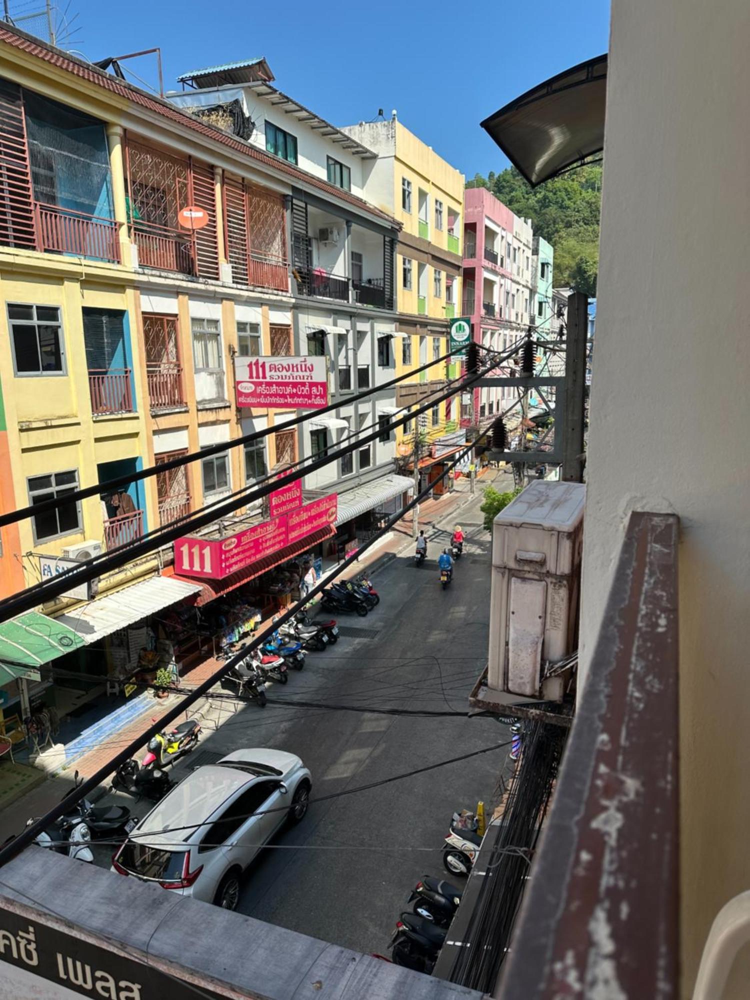 Cozy Place Patong Bagian luar foto