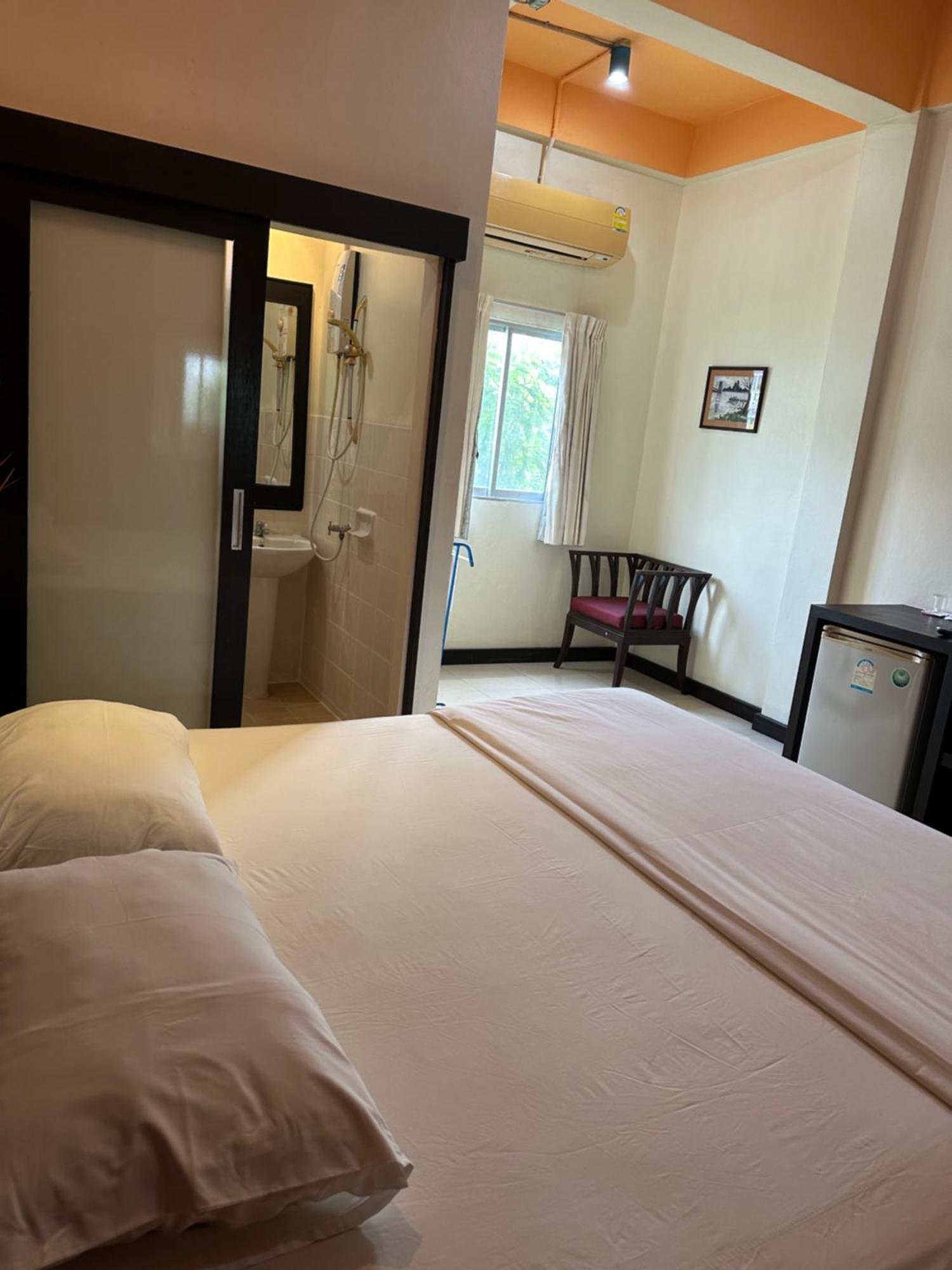 Cozy Place Patong Bagian luar foto