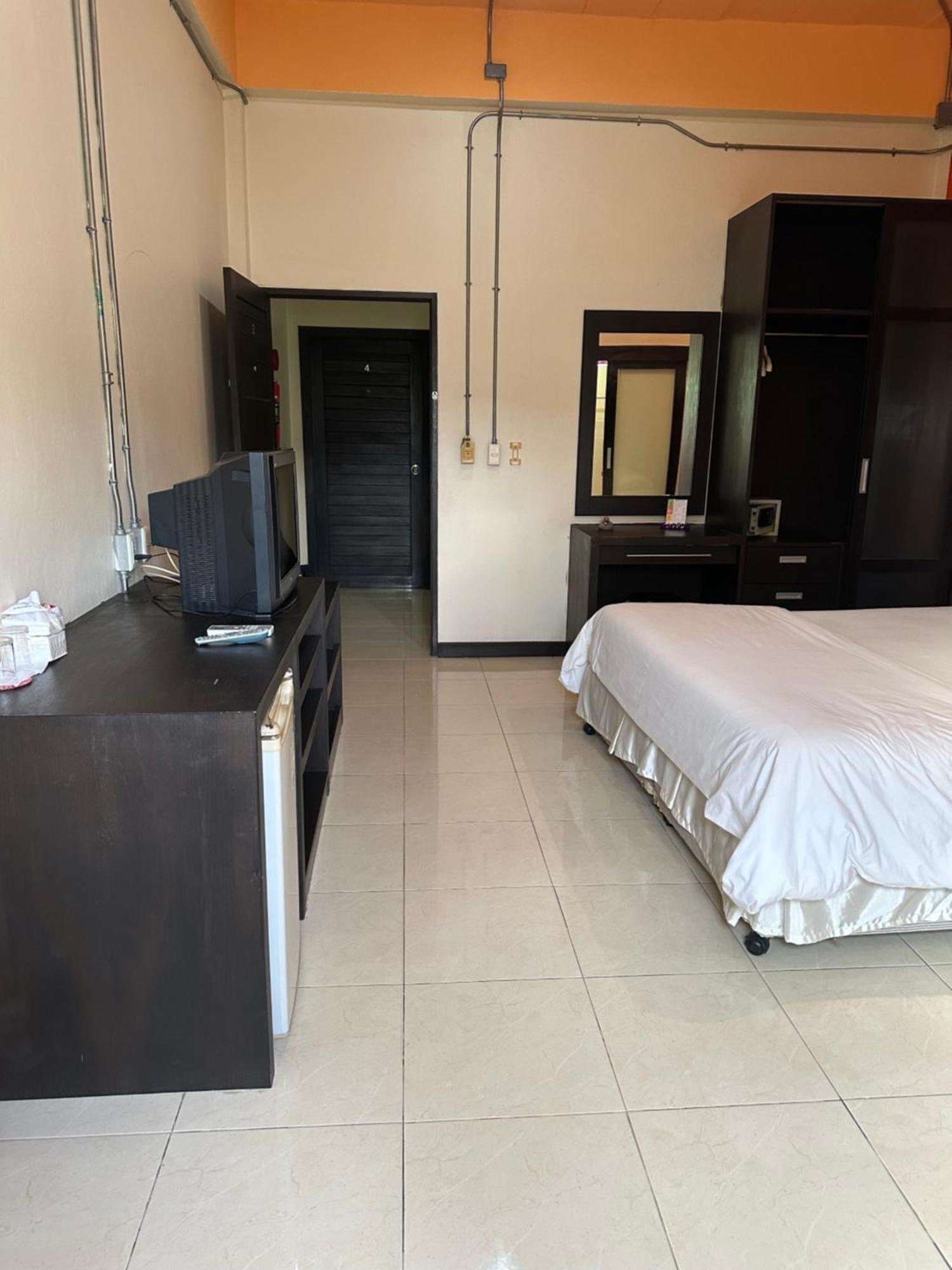 Cozy Place Patong Bagian luar foto