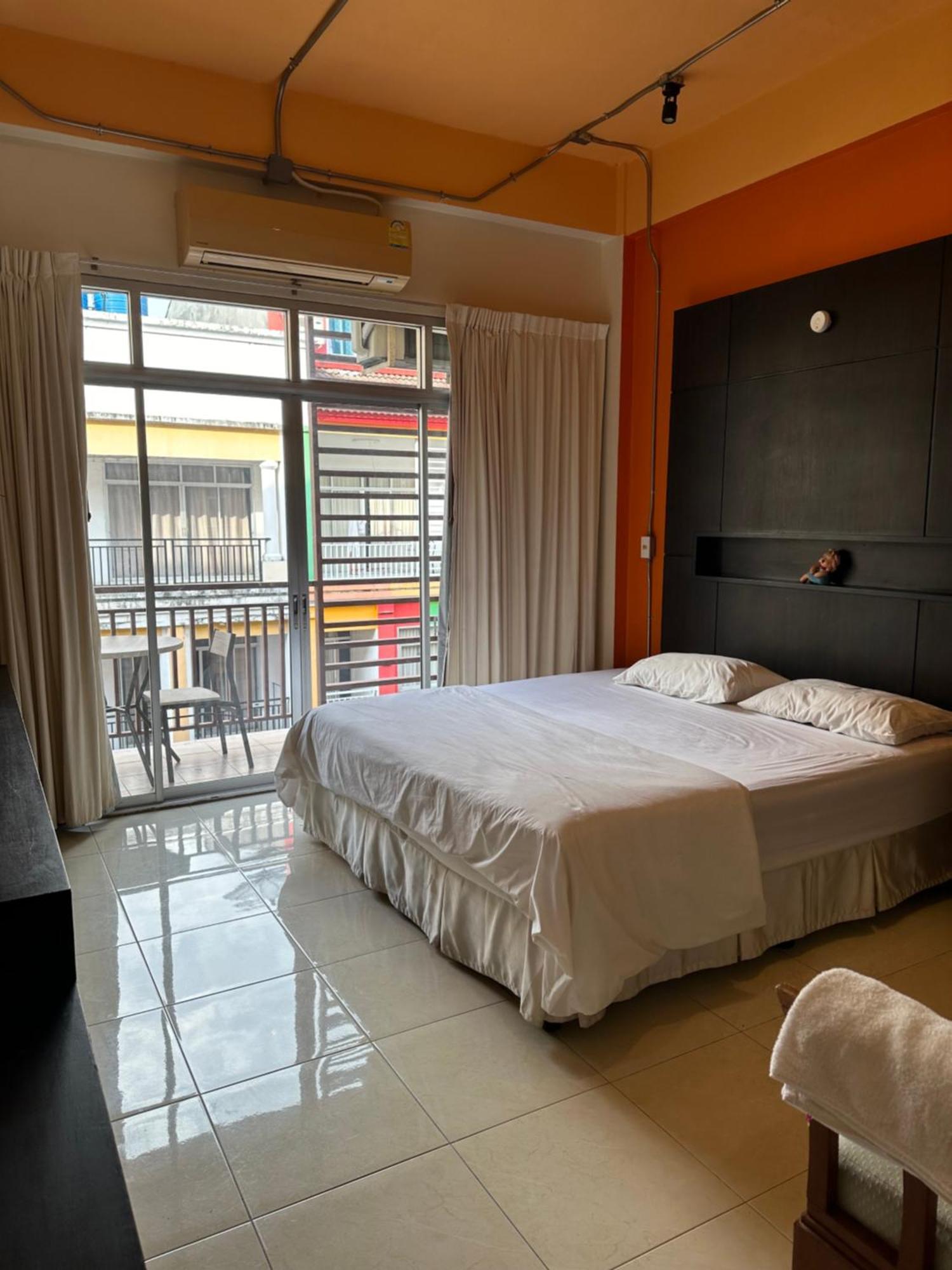 Cozy Place Patong Bagian luar foto